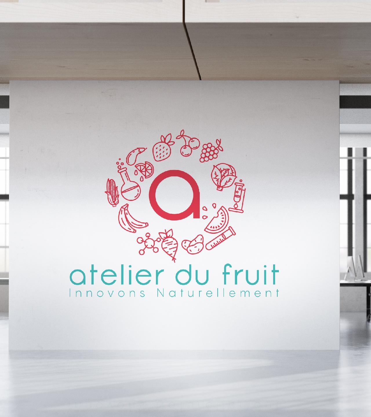 Atelier du fruit mur blanc